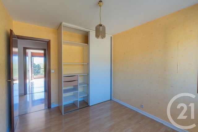 Appartement T4 à vendre - 4 pièces - 93.83 m2 - ECHIROLLES - 38 - RHONE-ALPES - Century 21 Immobilier Du Palais