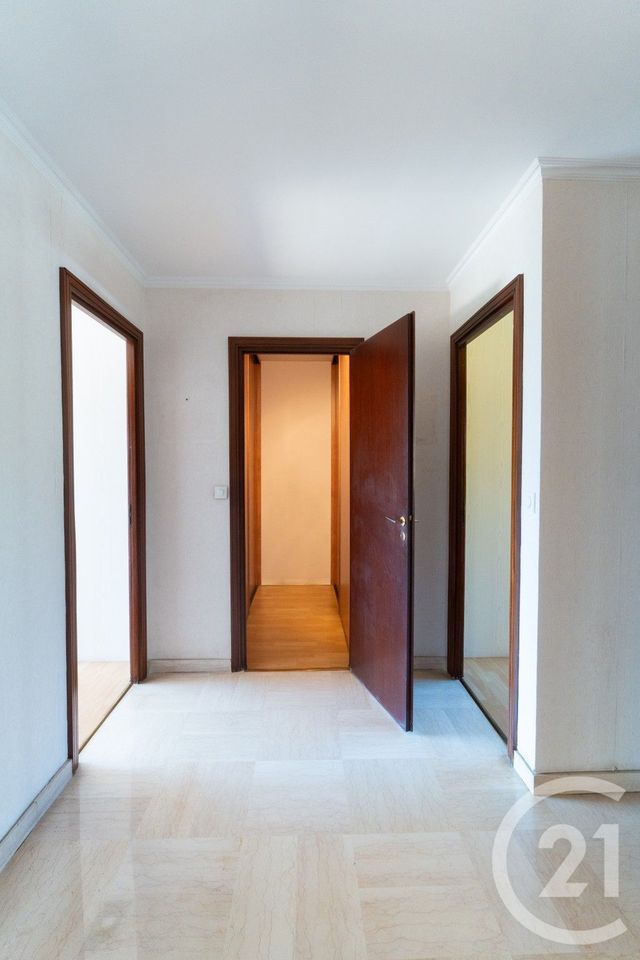 Appartement T4 à vendre - 4 pièces - 93.83 m2 - ECHIROLLES - 38 - RHONE-ALPES - Century 21 Immobilier Du Palais