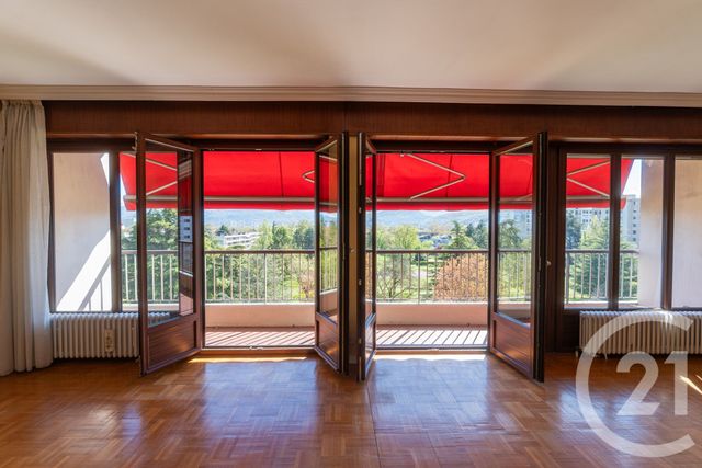 Appartement T4 à vendre - 4 pièces - 93.83 m2 - ECHIROLLES - 38 - RHONE-ALPES - Century 21 Immobilier Du Palais