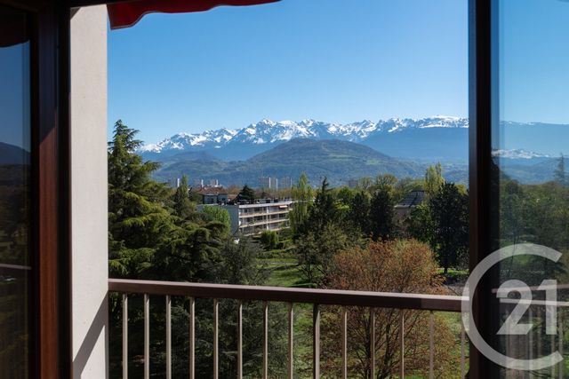 Appartement T4 à vendre - 4 pièces - 93.83 m2 - ECHIROLLES - 38 - RHONE-ALPES - Century 21 Immobilier Du Palais