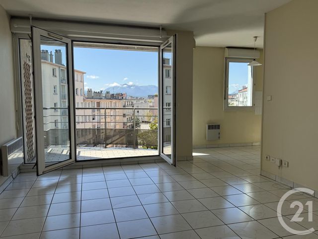 Appartement T4 à vendre - 4 pièces - 85.0 m2 - GRENOBLE - 38 - RHONE-ALPES - Century 21 Immobilier Du Palais