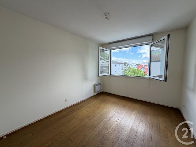 Appartement T4 à vendre - 4 pièces - 85.0 m2 - GRENOBLE - 38 - RHONE-ALPES - Century 21 Immobilier Du Palais