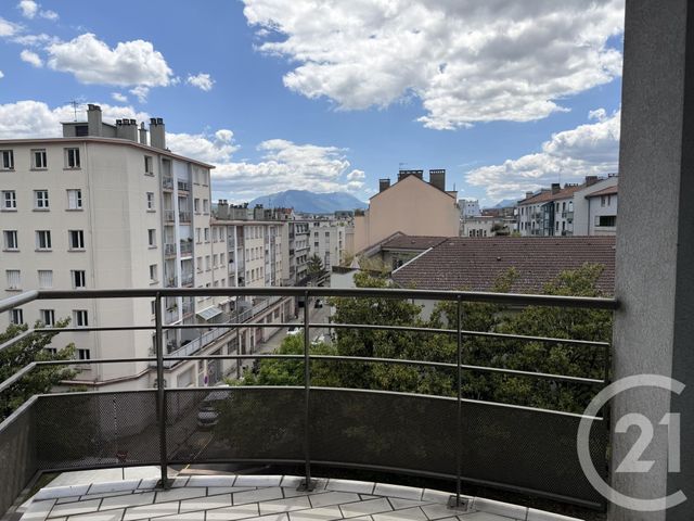 Appartement T4 à vendre - 4 pièces - 85.0 m2 - GRENOBLE - 38 - RHONE-ALPES - Century 21 Immobilier Du Palais