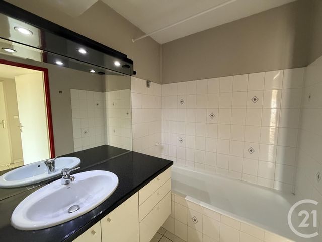 Appartement T4 à vendre - 4 pièces - 85.0 m2 - GRENOBLE - 38 - RHONE-ALPES - Century 21 Immobilier Du Palais