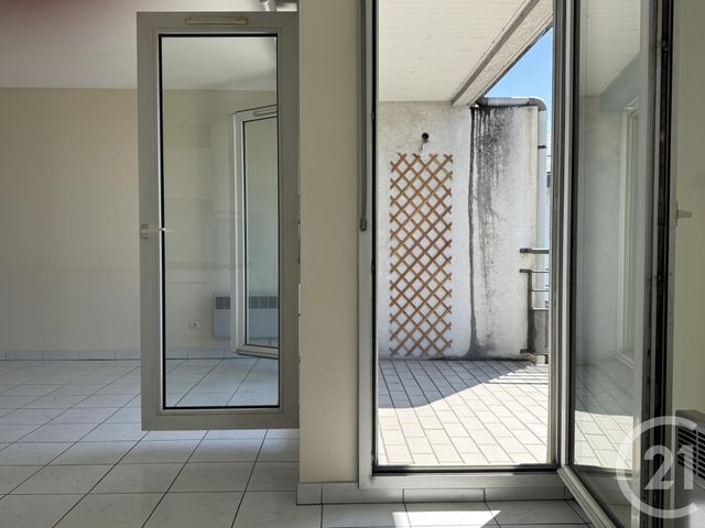 Appartement T4 à vendre - 4 pièces - 85.0 m2 - GRENOBLE - 38 - RHONE-ALPES - Century 21 Immobilier Du Palais