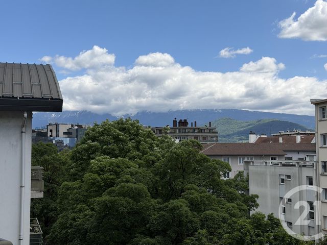 Appartement T4 à vendre - 4 pièces - 85.0 m2 - GRENOBLE - 38 - RHONE-ALPES - Century 21 Immobilier Du Palais