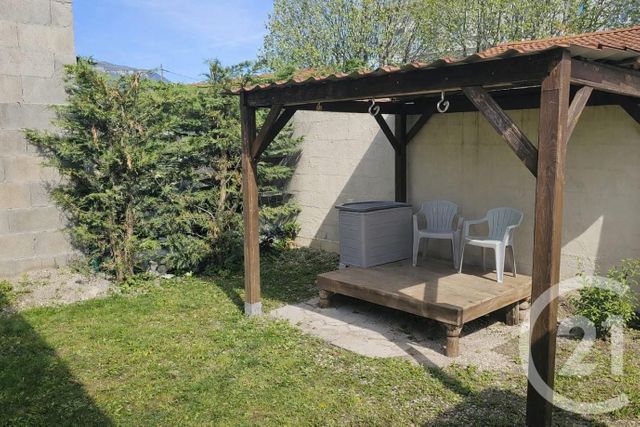 maison à vendre - 4 pièces - 96.25 m2 - ECHIROLLES - 38 - RHONE-ALPES - Century 21 Immobilier Du Palais