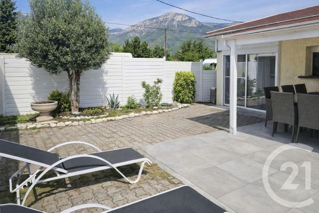 maison à vendre - 4 pièces - 96.25 m2 - ECHIROLLES - 38 - RHONE-ALPES - Century 21 Immobilier Du Palais