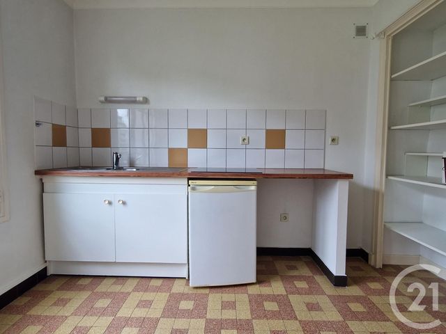 Appartement F1 à louer - 1 pièce - 37.58 m2 - GRENOBLE - 38 - RHONE-ALPES - Century 21 Immobilier Du Palais