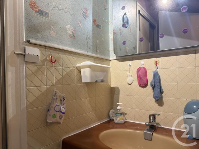 Appartement T3 à vendre - 3 pièces - 57.0 m2 - GRENOBLE - 38 - RHONE-ALPES - Century 21 Immobilier Du Palais