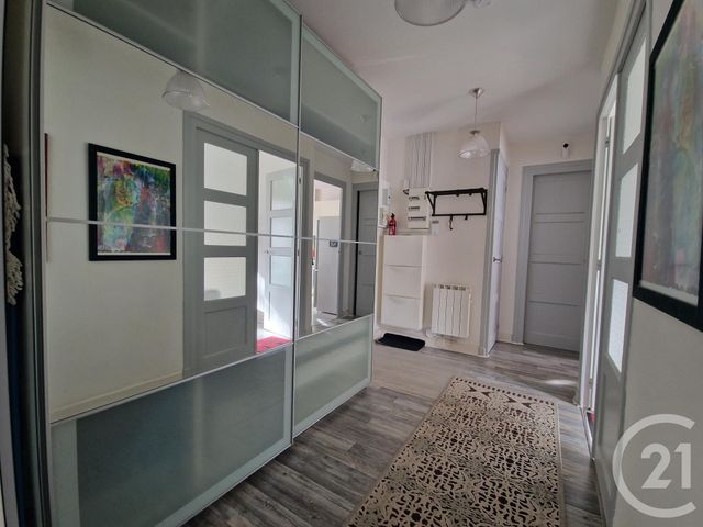 Appartement T2 à vendre - 2 pièces - 48.0 m2 - GRENOBLE - 38 - RHONE-ALPES - Century 21 Immobilier Du Palais