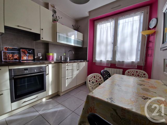 Appartement T2 à vendre - 2 pièces - 48.0 m2 - GRENOBLE - 38 - RHONE-ALPES - Century 21 Immobilier Du Palais