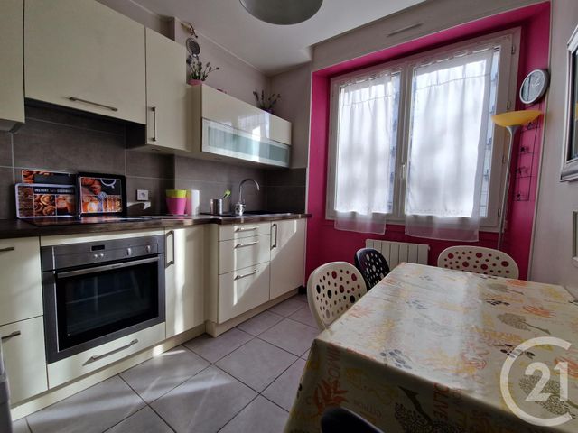 Appartement T2 à vendre - 2 pièces - 48.0 m2 - GRENOBLE - 38 - RHONE-ALPES - Century 21 Immobilier Du Palais