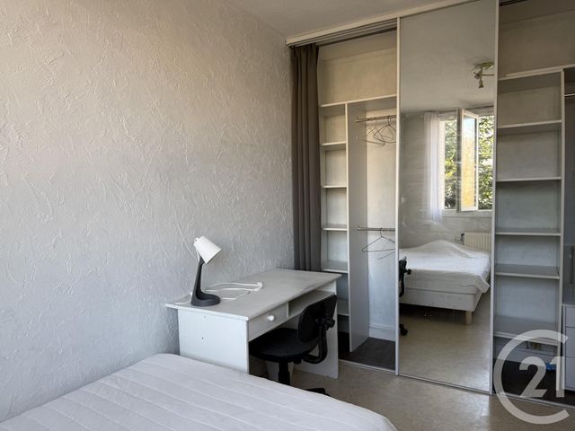 Appartement T4 à vendre - 4 pièces - 69.0 m2 - GRENOBLE - 38 - RHONE-ALPES - Century 21 Immobilier Du Palais