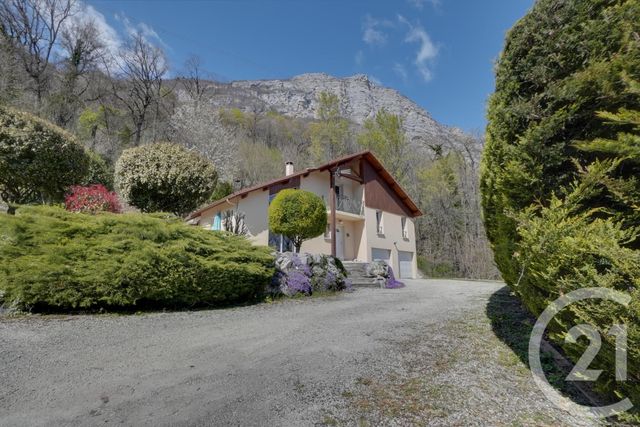 maison à vendre - 6 pièces - 150.72 m2 - ST PAUL DE VARCES - 38 - RHONE-ALPES - Century 21 Immobilier Du Palais