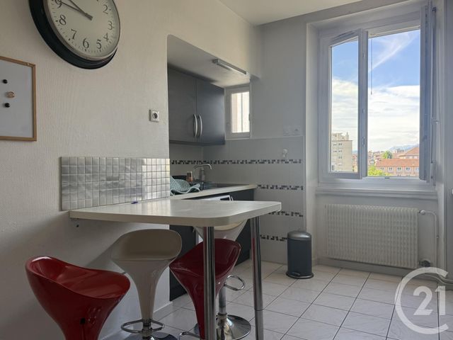 Appartement T3 à vendre - 3 pièces - 61.32 m2 - GRENOBLE - 38 - RHONE-ALPES - Century 21 Immobilier Du Palais