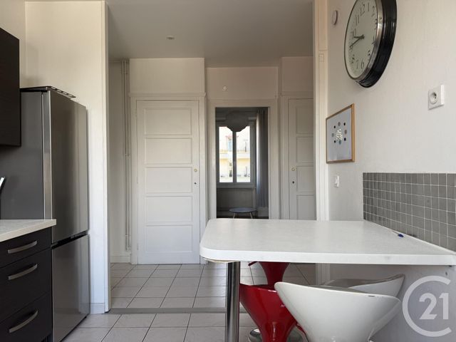 Appartement T3 à vendre - 3 pièces - 61.32 m2 - GRENOBLE - 38 - RHONE-ALPES - Century 21 Immobilier Du Palais
