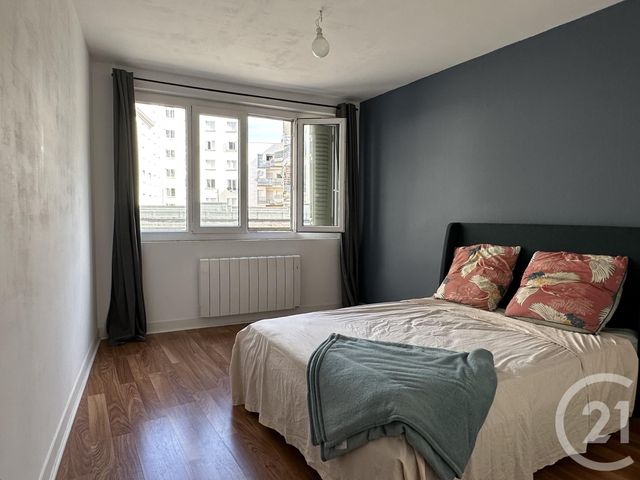 Appartement T3 à louer - 3 pièces - 77.09 m2 - GRENOBLE - 38 - RHONE-ALPES - Century 21 Immobilier Du Palais