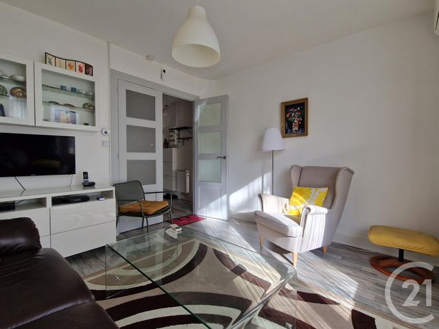 Appartement T2 à vendre - 2 pièces - 48.0 m2 - GRENOBLE - 38 - RHONE-ALPES - Century 21 Immobilier Du Palais