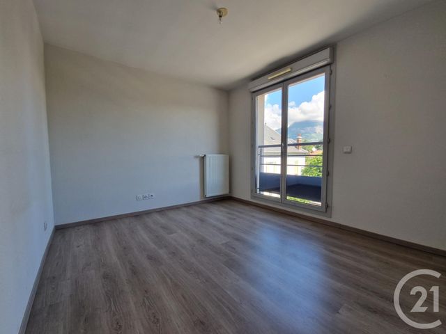 Appartement F3 à vendre - 3 pièces - 67.91 m2 - GRENOBLE - 38 - RHONE-ALPES - Century 21 Immobilier Du Palais