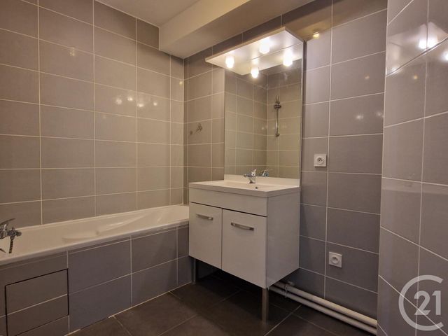 Appartement F3 à vendre - 3 pièces - 67.91 m2 - GRENOBLE - 38 - RHONE-ALPES - Century 21 Immobilier Du Palais