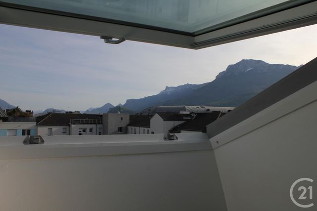 Appartement Studio à louer - 1 pièce - 20.06 m2 - GRENOBLE - 38 - RHONE-ALPES - Century 21 Immobilier Du Palais