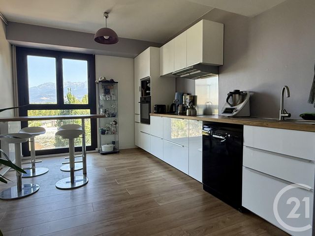 Appartement T3 à vendre - 3 pièces - 76.5 m2 - GRENOBLE - 38 - RHONE-ALPES - Century 21 Immobilier Du Palais