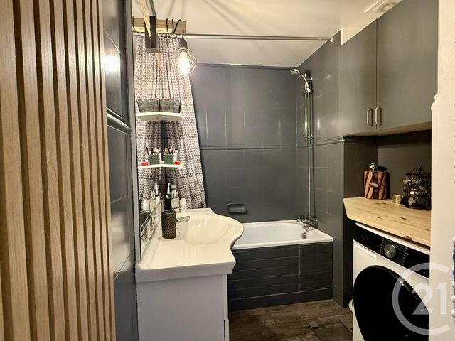 Appartement T3 à vendre - 3 pièces - 76.5 m2 - GRENOBLE - 38 - RHONE-ALPES - Century 21 Immobilier Du Palais