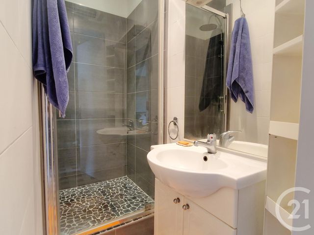 Appartement F4 à vendre - 4 pièces - 63.71 m2 - GRENOBLE - 38 - RHONE-ALPES - Century 21 Immobilier Du Palais