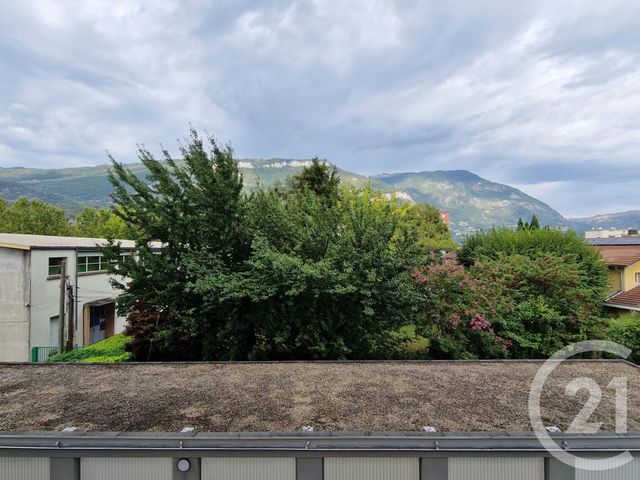 Appartement F2 à vendre - 2 pièces - 50.73 m2 - FONTAINE - 38 - RHONE-ALPES - Century 21 Immobilier Du Palais