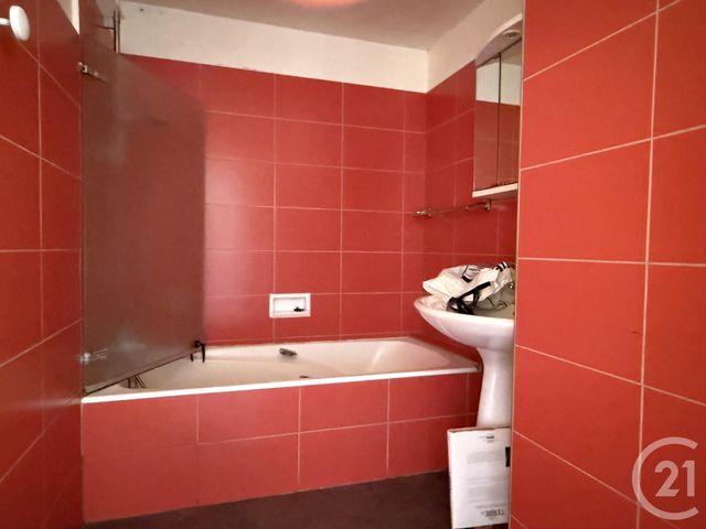 Appartement F4 à vendre - 4 pièces - 117.62 m2 - SEYSSINET PARISET - 38 - RHONE-ALPES - Century 21 Immobilier Du Palais