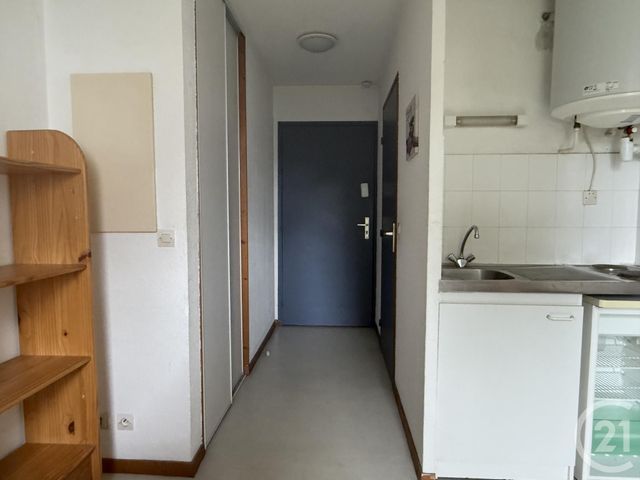 Appartement Studio à vendre - 1 pièce - 18.44 m2 - GRENOBLE - 38 - RHONE-ALPES - Century 21 Immobilier Du Palais