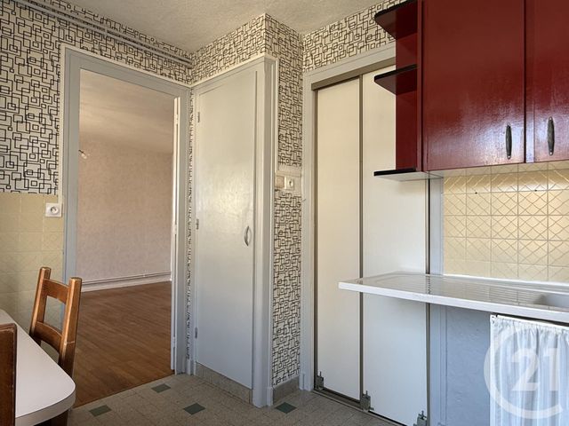 Appartement T3 à vendre - 3 pièces - 57.0 m2 - GRENOBLE - 38 - RHONE-ALPES - Century 21 Immobilier Du Palais