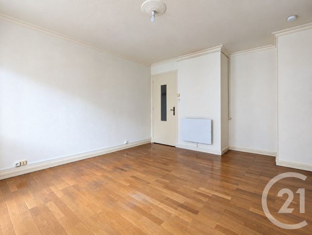 Appartement T4 à vendre - 4 pièces - 61.44 m2 - GRENOBLE - 38 - RHONE-ALPES - Century 21 Immobilier Du Palais