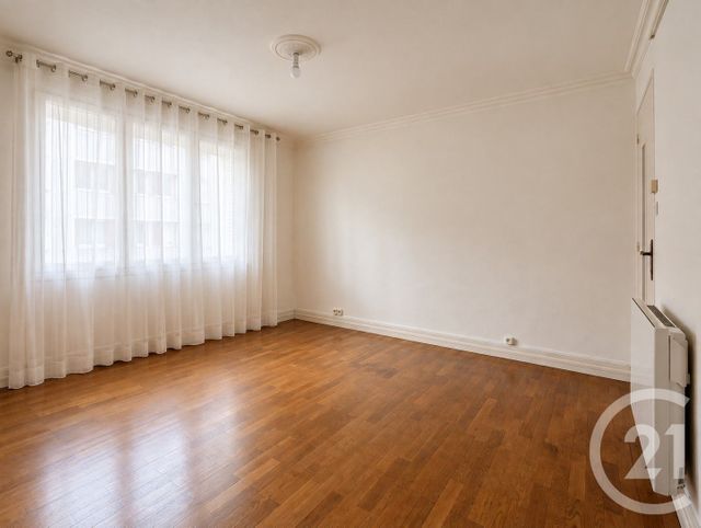 Appartement T4 à vendre - 4 pièces - 61.44 m2 - GRENOBLE - 38 - RHONE-ALPES - Century 21 Immobilier Du Palais