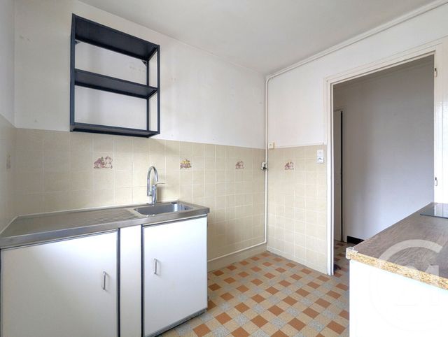 Appartement T4 à vendre - 4 pièces - 61.44 m2 - GRENOBLE - 38 - RHONE-ALPES - Century 21 Immobilier Du Palais