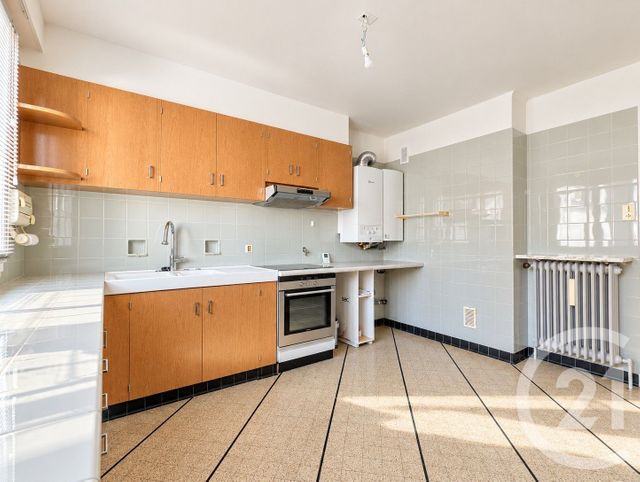 Appartement T4 à vendre - 4 pièces - 102.2 m2 - GRENOBLE - 38 - RHONE-ALPES - Century 21 Immobilier Du Palais