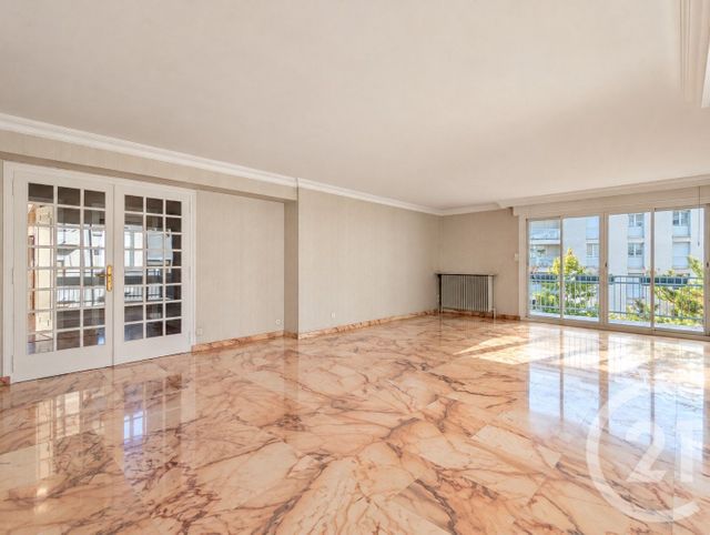 Appartement T4 à vendre - 4 pièces - 102.2 m2 - GRENOBLE - 38 - RHONE-ALPES - Century 21 Immobilier Du Palais