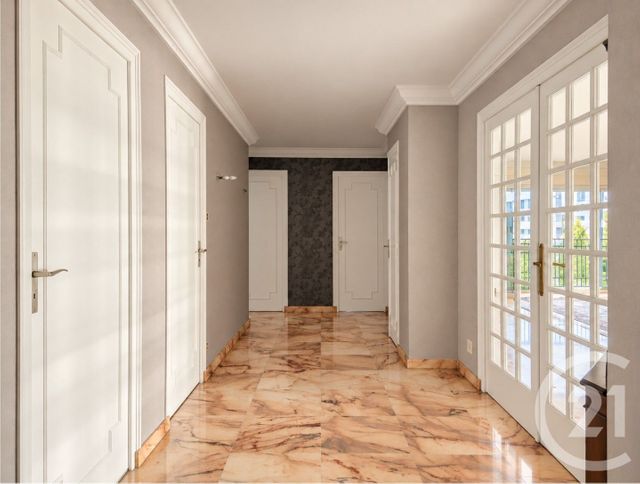 Appartement T4 à vendre - 4 pièces - 102.2 m2 - GRENOBLE - 38 - RHONE-ALPES - Century 21 Immobilier Du Palais