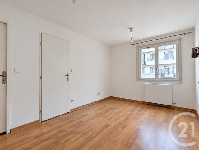 Appartement T2 à vendre - 2 pièces - 44.98 m2 - GRENOBLE - 38 - RHONE-ALPES - Century 21 Immobilier Du Palais