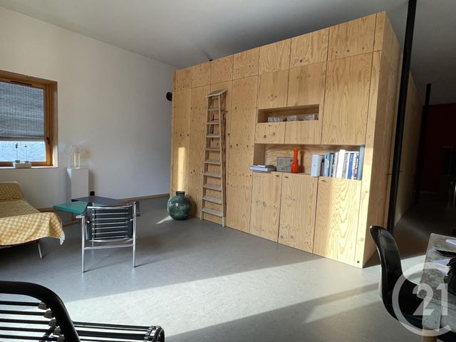 Appartement F2 à louer - 2 pièces - 70.21 m2 - VOIRON - 38 - RHONE-ALPES - Century 21 Immobilier Du Palais