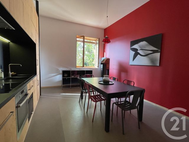 Appartement F2 à louer - 2 pièces - 70.21 m2 - VOIRON - 38 - RHONE-ALPES - Century 21 Immobilier Du Palais