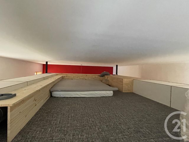 Appartement F2 à louer - 2 pièces - 70.21 m2 - VOIRON - 38 - RHONE-ALPES - Century 21 Immobilier Du Palais