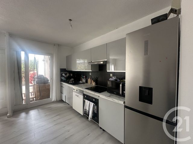 Appartement T3 à vendre - 3 pièces - 64.1 m2 - GRENOBLE - 38 - RHONE-ALPES - Century 21 Immobilier Du Palais