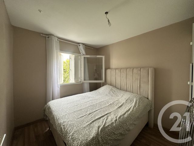 Appartement T3 à vendre - 3 pièces - 64.1 m2 - GRENOBLE - 38 - RHONE-ALPES - Century 21 Immobilier Du Palais