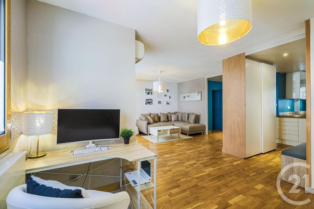 Afficher la photo en grand Appartement F5 à vendre - 5 pièces - 87.34 m2 - GRENOBLE - 38 - RHONE-ALPES - Century 21 Immobilier Du Palais