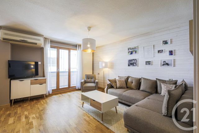 Afficher la photo en grand Appartement F5 à vendre - 5 pièces - 87.34 m2 - GRENOBLE - 38 - RHONE-ALPES - Century 21 Immobilier Du Palais