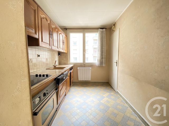 Afficher la photo en grand Appartement T3 à vendre - 3 pièces - 55.0 m2 - GRENOBLE - 38 - RHONE-ALPES - Century 21 Immobilier Du Palais
